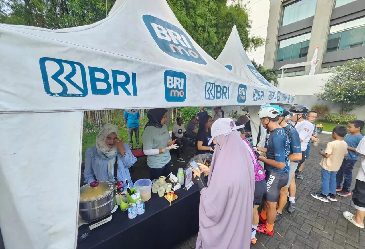 Promosi QRIS BRImo, BRI BO Surabaya Tanjung Perak Gelar Tunjungan Loop