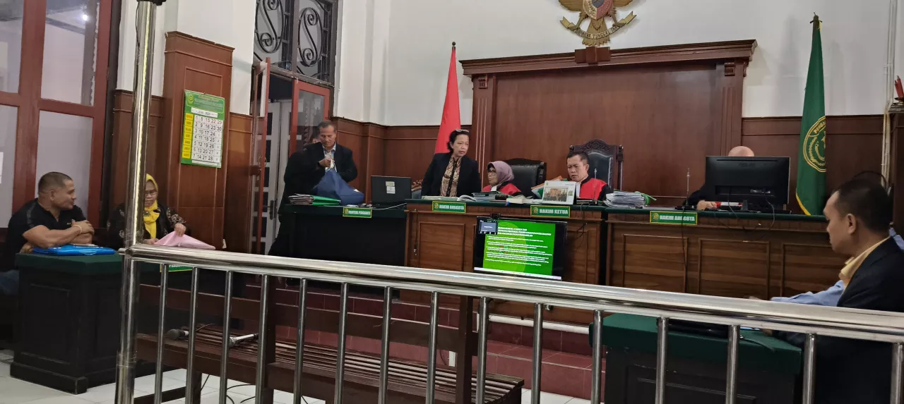Muhammad Ali dan Fransiska vs Keluarga Direktur PT Conblock: Sengketa Hukum