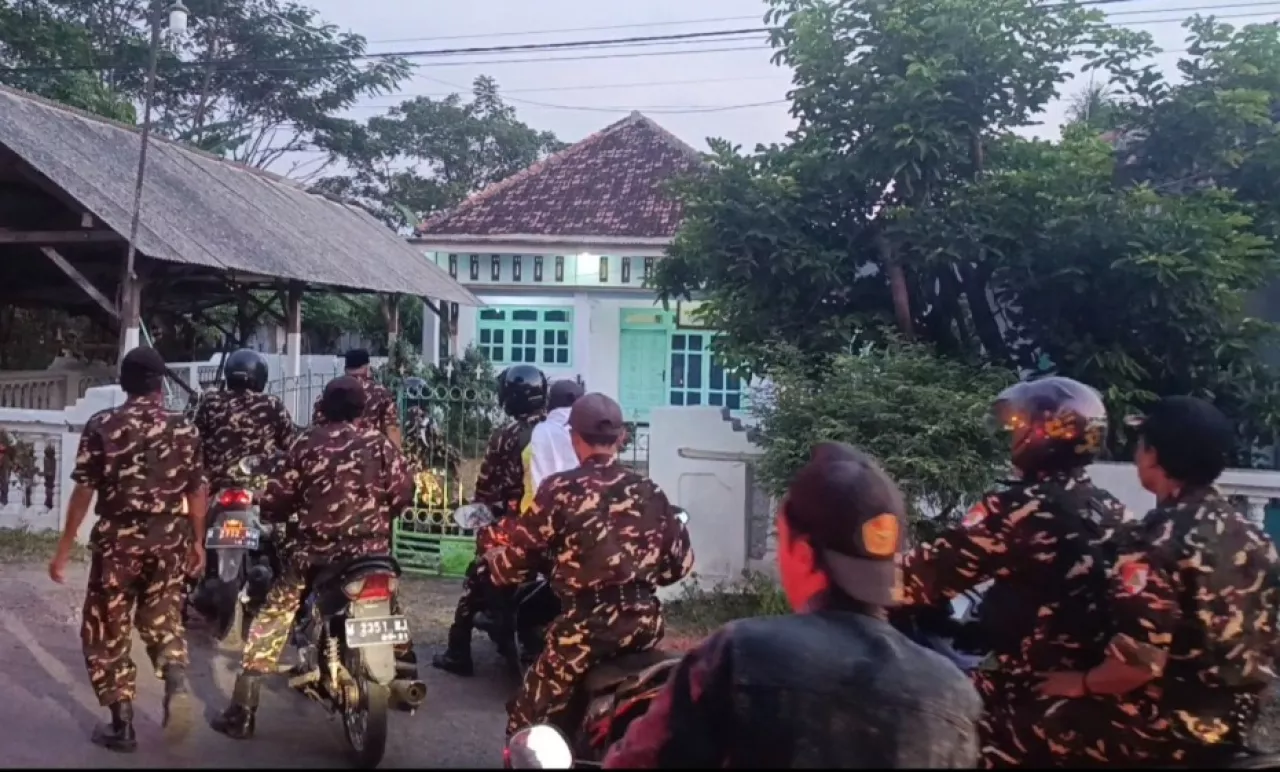 MEMANAS! Ratusan Banser Gruduk Rumah Ketua Ansor Kraksaan, Siap Gelar Aksi Jilid 2 Lebih Besar Kraksaan