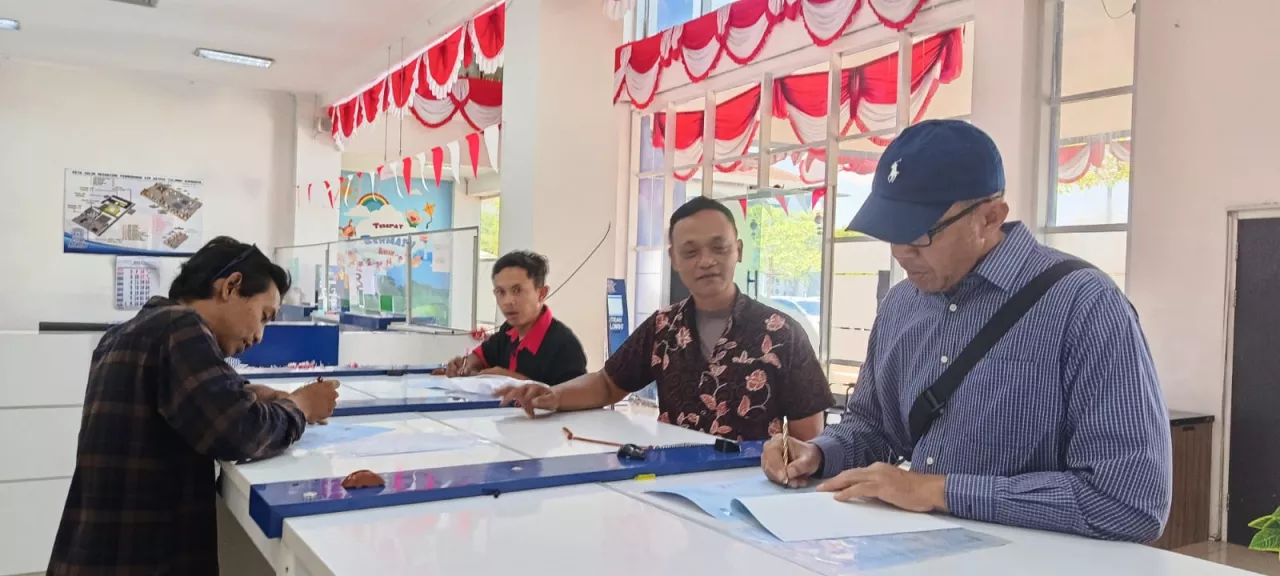 Satpas Colombo Surabaya Kedepankan Pelayanan Humanis dan Transparan, Pemohon SIM Dapat Pendampingan